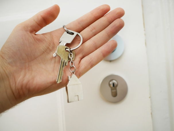 https://JohnSmart.StopRentingStartOwning.org
